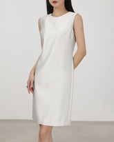 Robe Droite Sans Manches en Soie 40 Momme